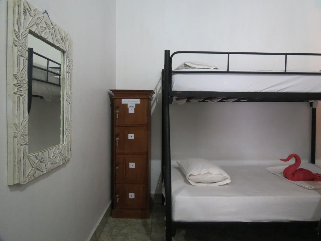 Hostel Lemon House Padang Bai Exterior foto